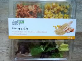 Frische Salate, Pulled Chicken-Mais-Salat auf weißem Quinoa | Hochgeladen von: tigerlillyhh