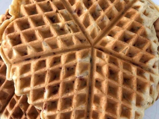 Unsere Waffeln, eine Waffel 85,3 g von hpk01 | Hochgeladen von: hpk01