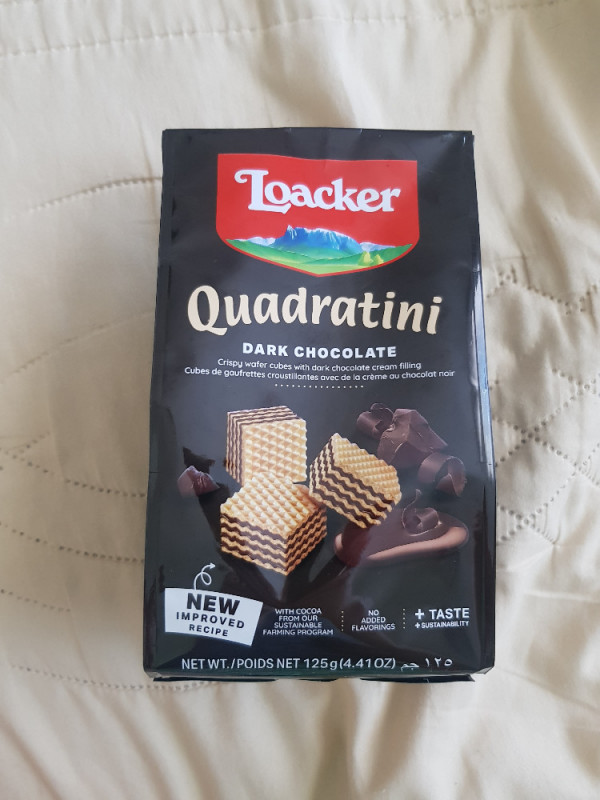 quadratini, dark chocolate von dilyanatr | Hochgeladen von: dilyanatr