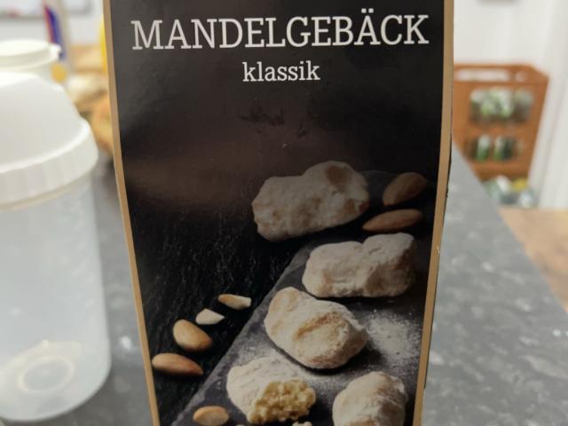 Mandelgebäck by mmaria28 | Uploaded by: mmaria28