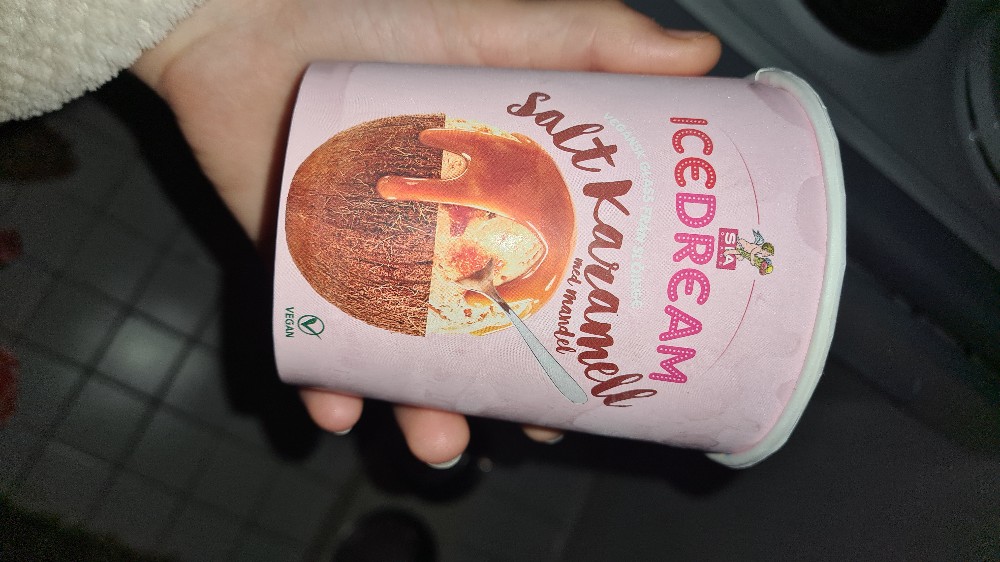 Icedcream, salt karamell met mandel von spielewoelfchen | Hochgeladen von: spielewoelfchen