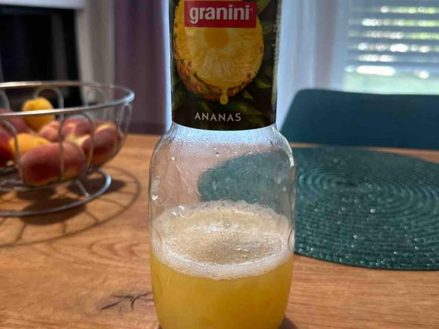 ananas juice by poserr | Uploaded by: poserr