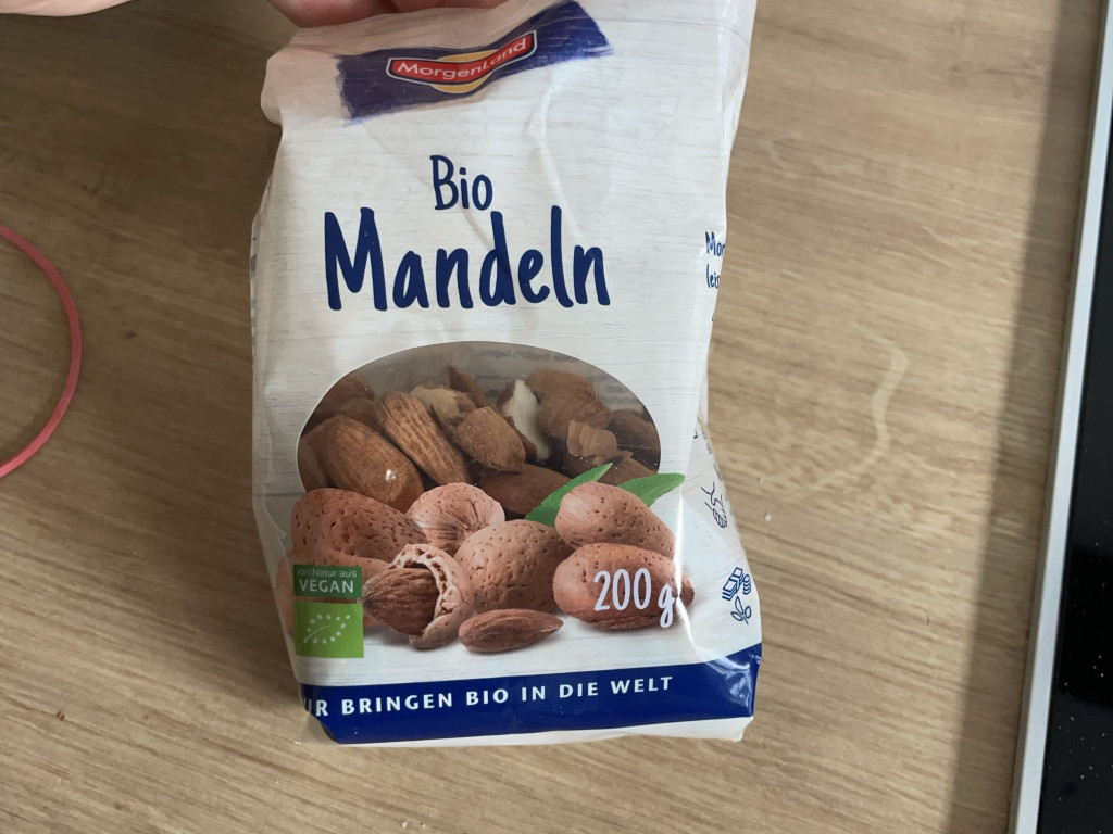 Hochgeladen von: NanK Hochgeladen von: NanK
