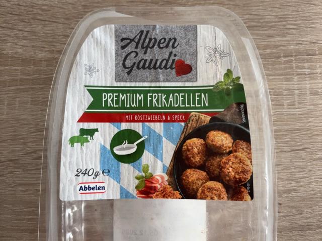 Hochgeladen von: Tina786