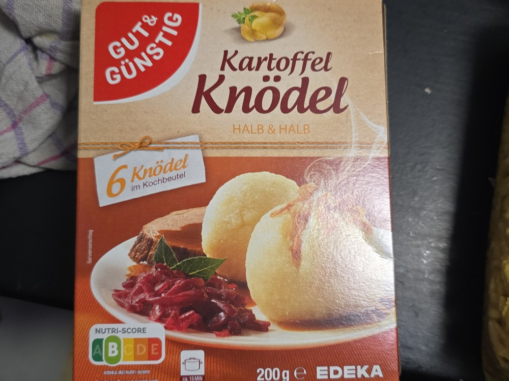 Hochgeladen von: Juley91