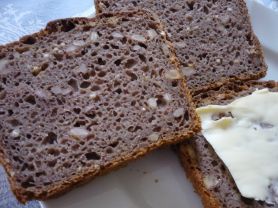 Frisches Brot Selbstgebacken | Hochgeladen von: pedro42