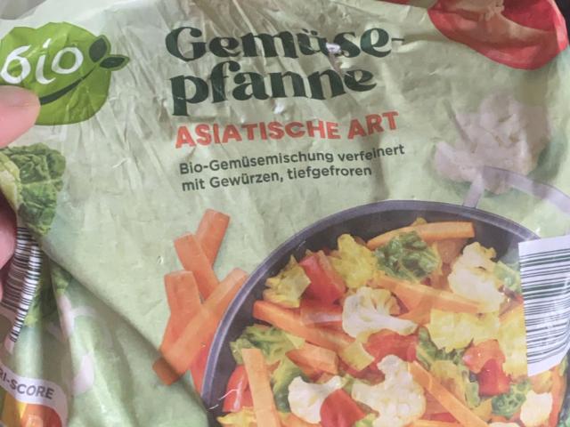 Hochgeladen von: MaryJo82 Hochgeladen von: MaryJo82