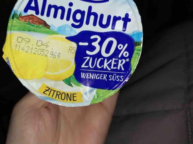 almighurt von Mxnuela | Hochgeladen von: Mxnuela