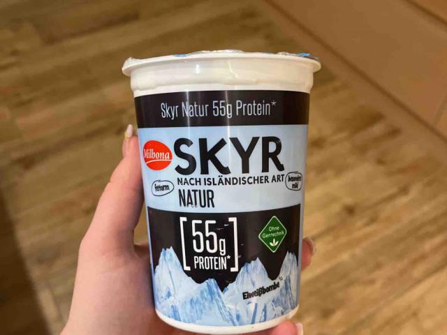 skyr by natir8 | Hochgeladen von: natir8