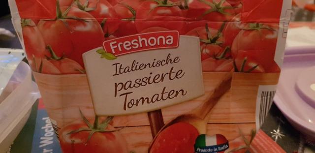 italienische passierte Tomaten von BinaSabrina | Hochgeladen von: BinaSabrina