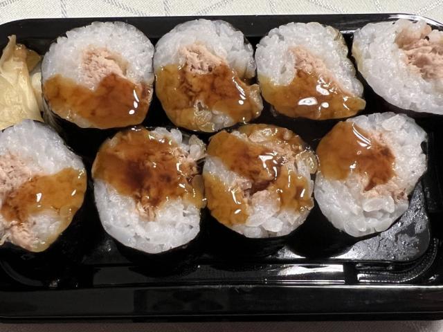 Hochgeladen von: Balkanessin Hochgeladen von: Balkanessin