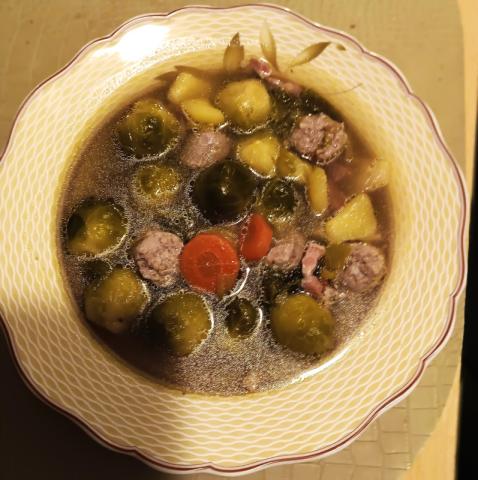 Hochgeladen von: anton.geli