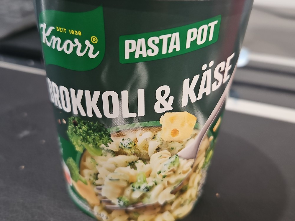 Hochgeladen von: Guelaydielöwin