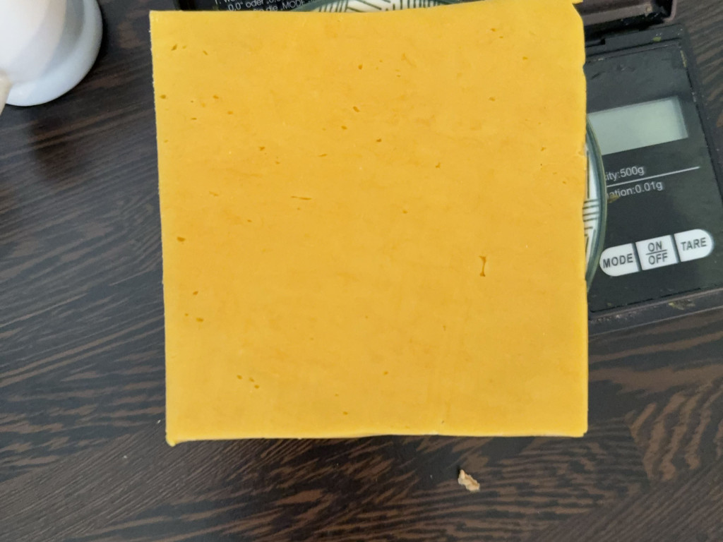 Cheddar von SheRa1580 | Hochgeladen von: SheRa1580 Cheddar von SheRa1580 | Hochgeladen von: SheRa1580
