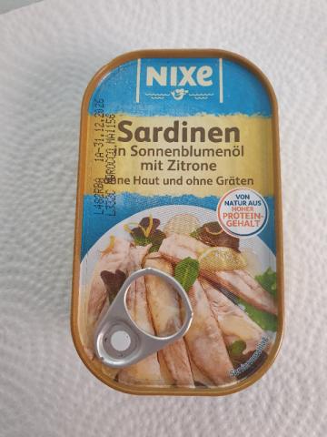 Sardines in Sonnenblumenöl mit Zitronen by beispie | Uploaded by: beispie