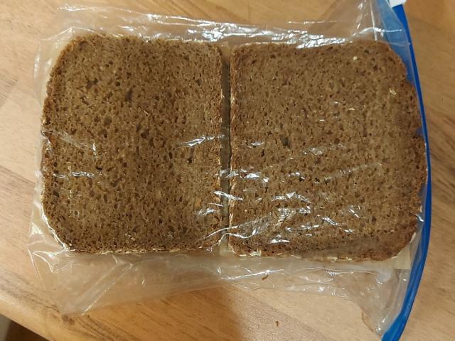 Hochgeladen von: heyitslinda