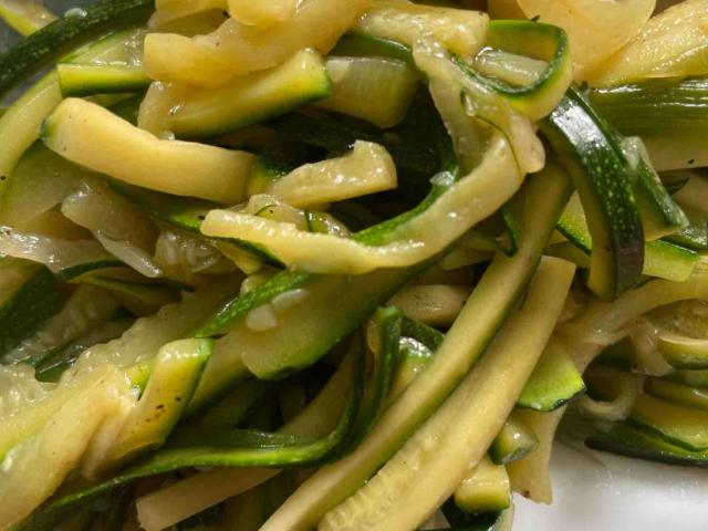 Zucchini gekocht von Duci | Hochgeladen von: Duci