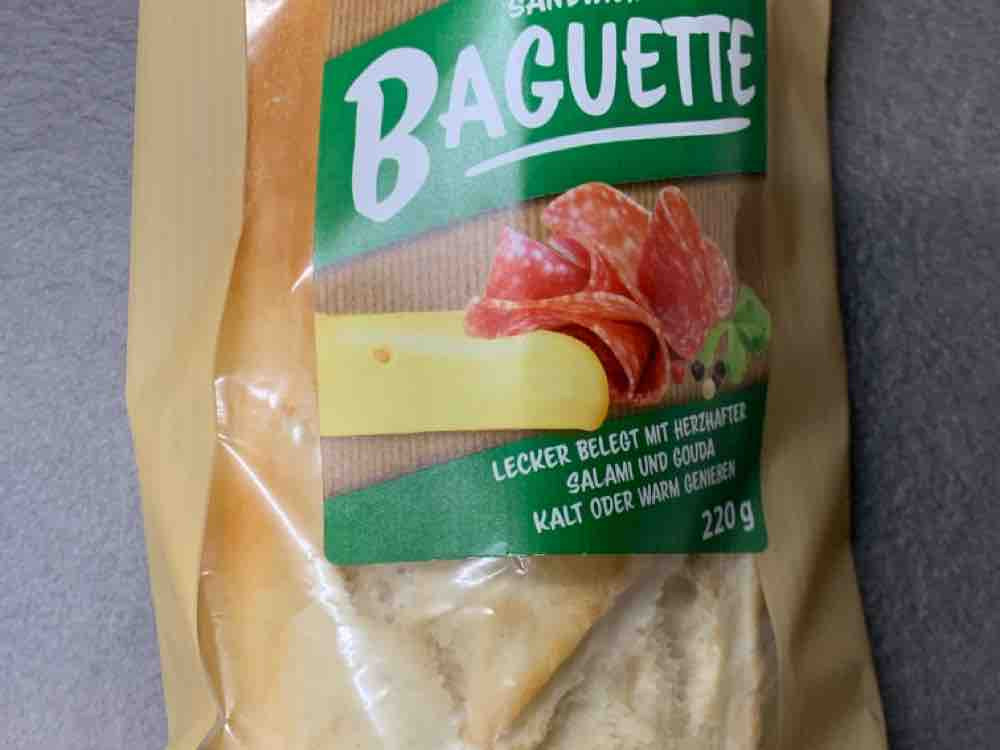 Sandwich Baguette, mit Salami und Gauda von Leon2010 | Hochgeladen von: Leon2010