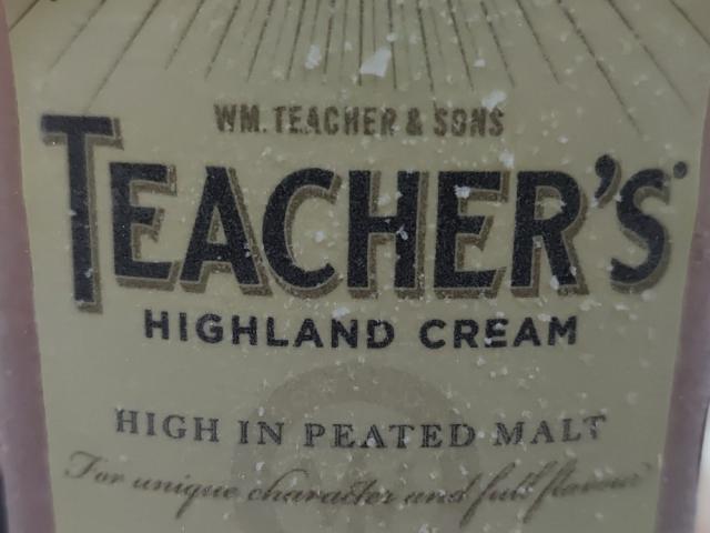 TEACHERS HIGHLAND CREAM, alc. 40% vol. von MagtheSag | Hochgeladen von: MagtheSag TEACHERS HIGHLAND CREAM, alc. 40% vol. von MagtheSag | Hochgeladen von: MagtheSag