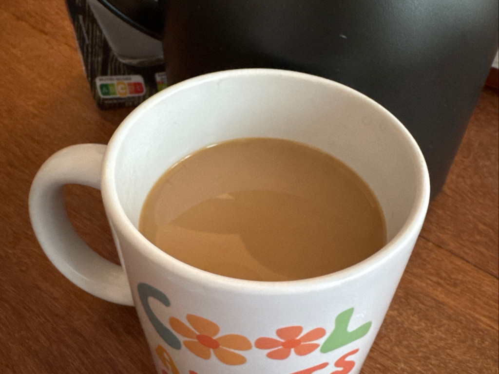 Filterkaffee, mit Milch (3,5%) von JVKlenk | Hochgeladen von: JVKlenk Filterkaffee, mit Milch (3,5%) von JVKlenk | Hochgeladen von: JVKlenk