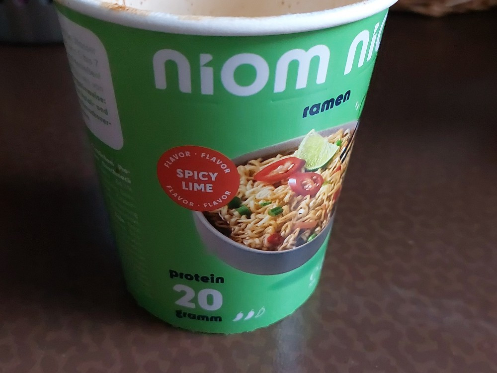 Hochgeladen von: Julimoon85