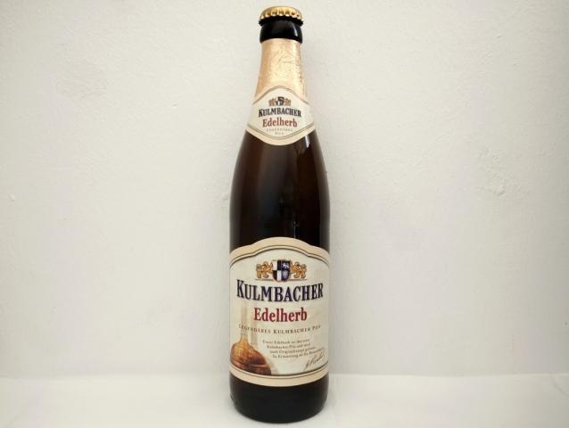 Kulmbacher - Edelherb: Legendäres Kulmbacher Pils, Gratisflasche | Hochgeladen von: micha66/Akens-Flaschenking