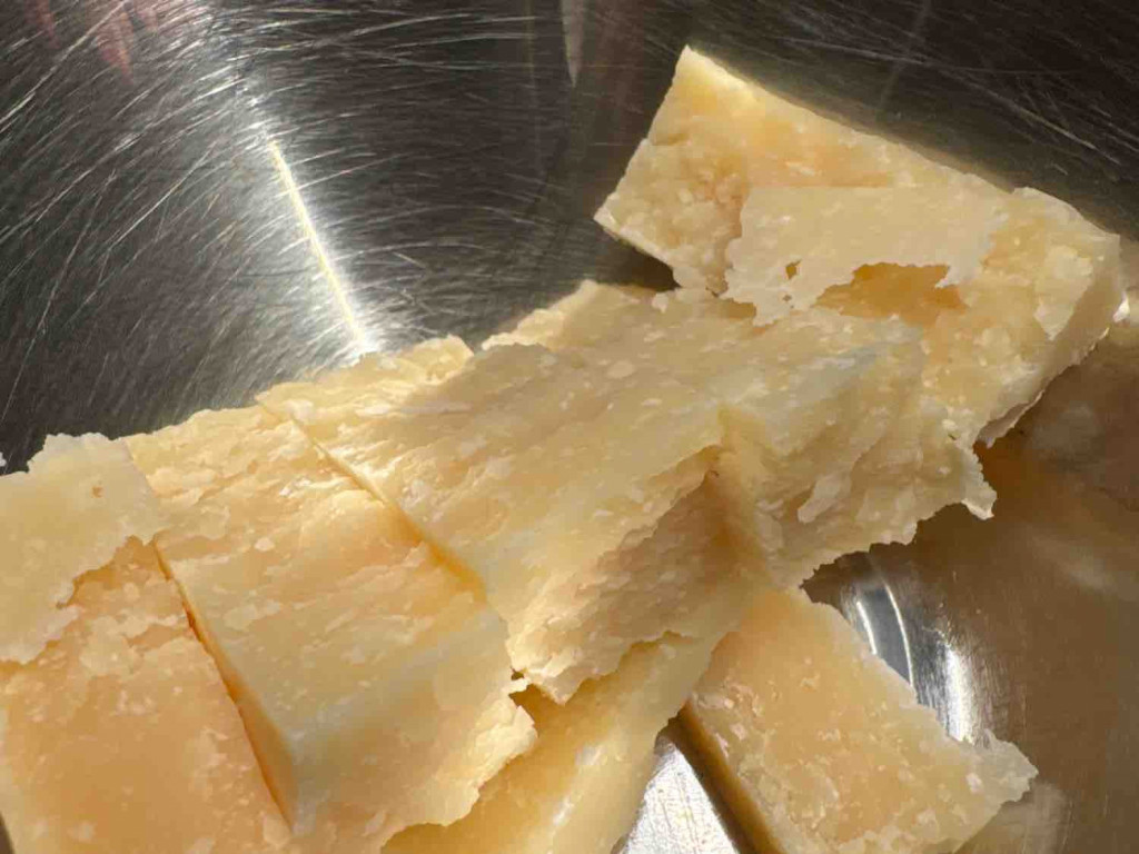 Parmesan Parmigiano Reggiano, 24 Monate gereift von dwnndt | Hochgeladen von: dwnndt