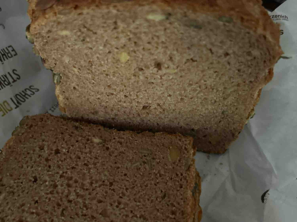 Emmer Dinkel Kürbiskern Vollkornbrot von NadineS1711 | Hochgeladen von: NadineS1711