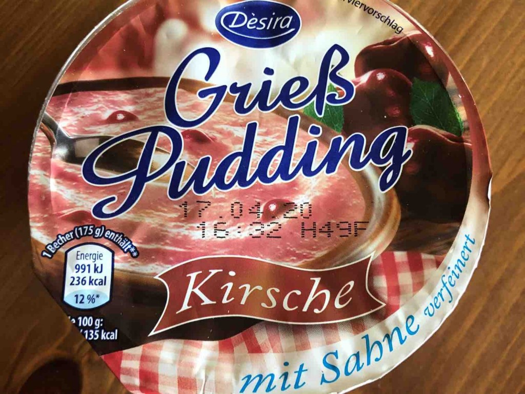 Griesspudding, Kirsche von BadWolf1986 | Hochgeladen von: BadWolf1986