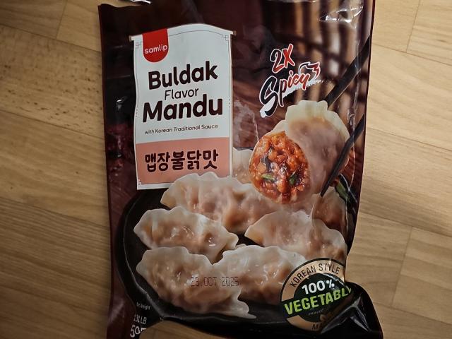 Hochgeladen von: lilililolololo