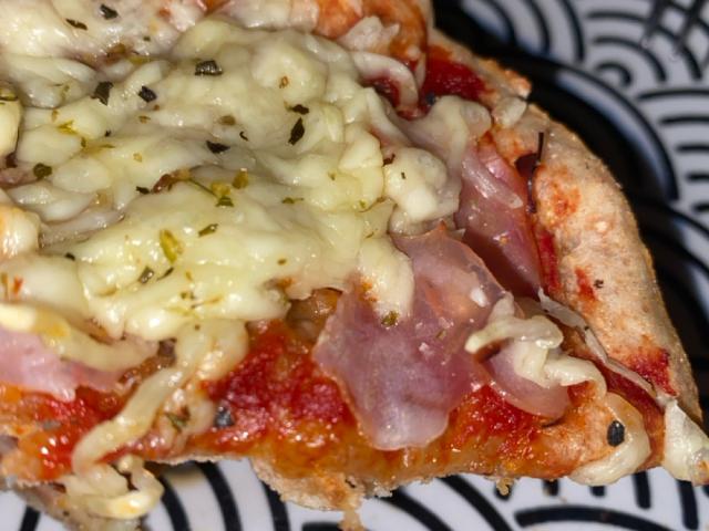 Protein Pizza von louisazaunee | Hochgeladen von: louisazaunee Protein Pizza von louisazaunee | Hochgeladen von: louisazaunee