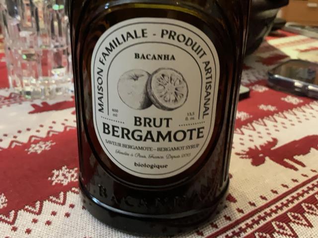 Hochgeladen von: NeleV