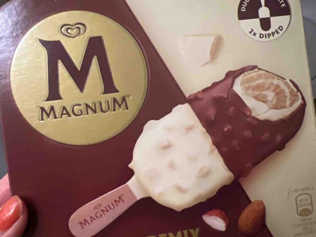 Magnum Almond Remix von StefanieTeubner | Hochgeladen von: StefanieTeubner