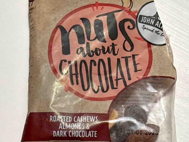 nuts about chocolate, roasted cashews, almonds & dark chocol | Hochgeladen von: Metacortex