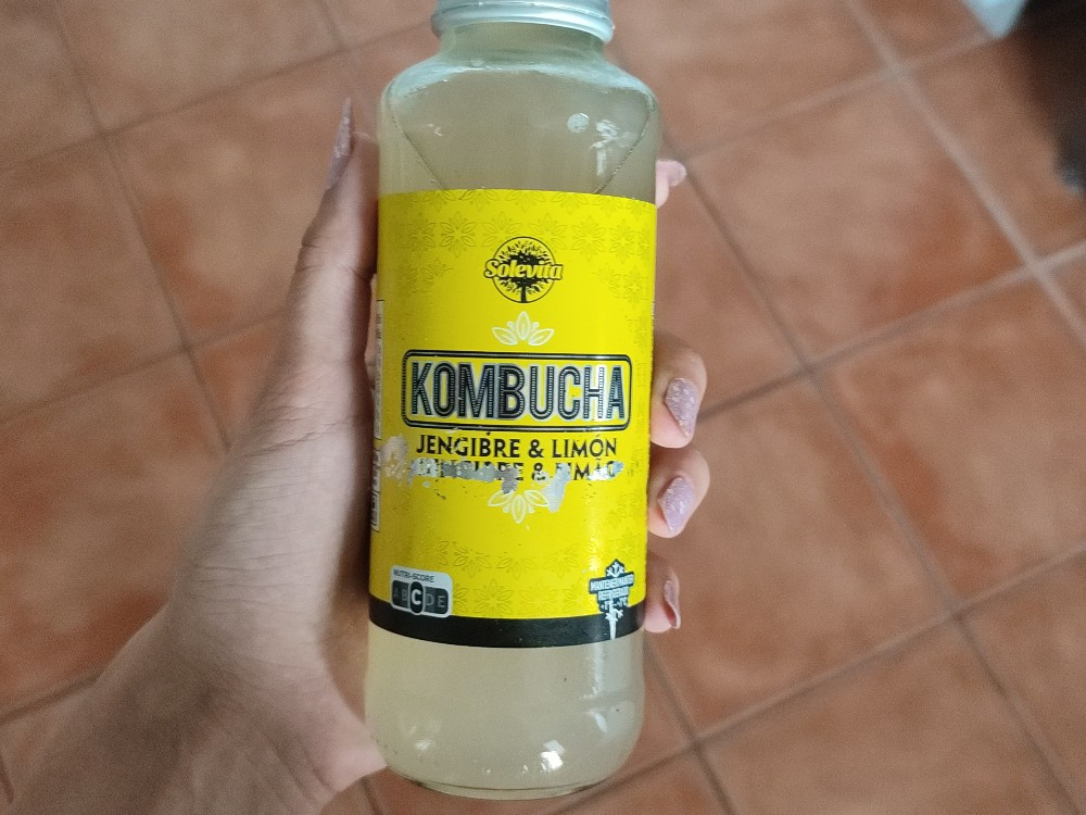 Hochgeladen von: Tamili Hochgeladen von: Tamili