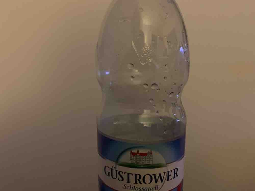 Güstrower  Schlossquell classic, natürliches Mineralwasser von s | Hochgeladen von: saxente