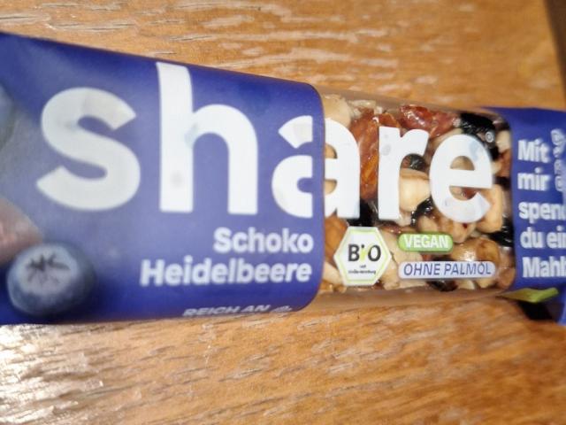 Hochgeladen von: EnKay Hochgeladen von: EnKay