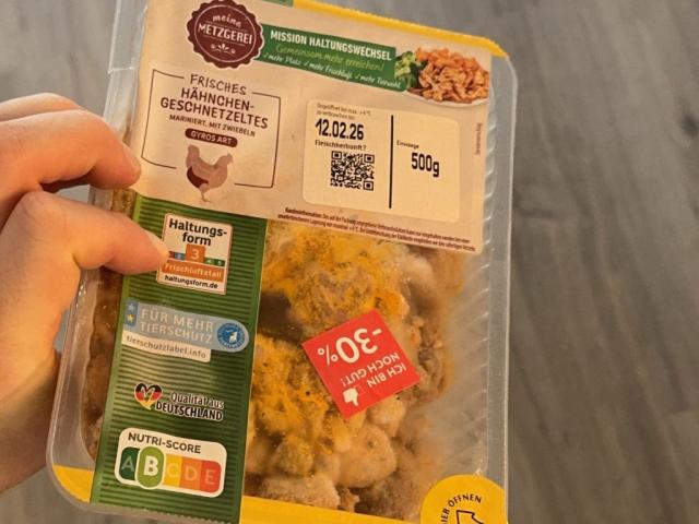 Hochgeladen von: Itzmedomi Hochgeladen von: Itzmedomi