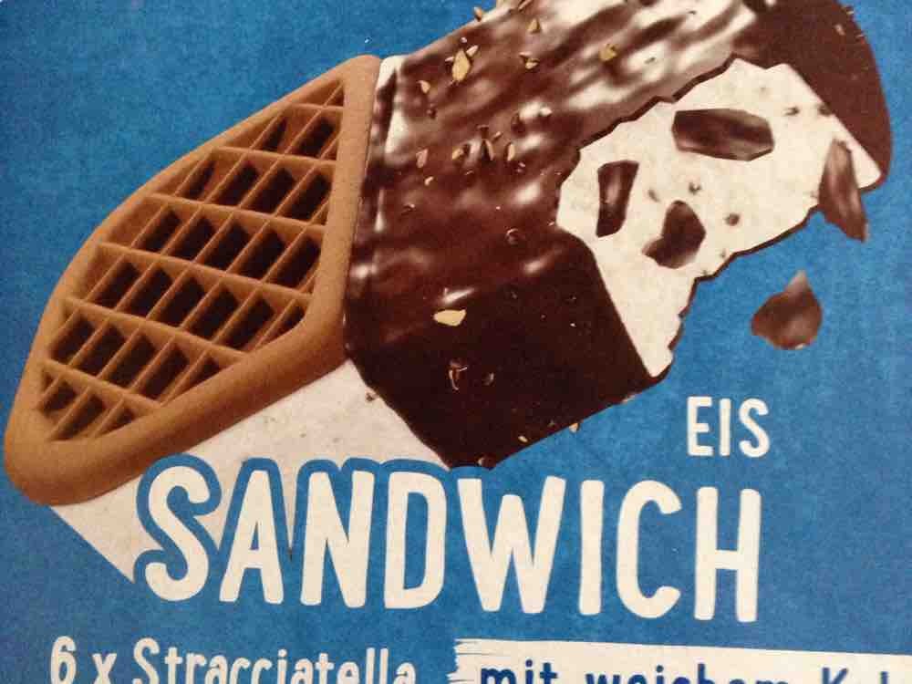 Eis Sandwich Stracciatella, mit weichem Keks von Sunnyway1st | Hochgeladen von: Sunnyway1st