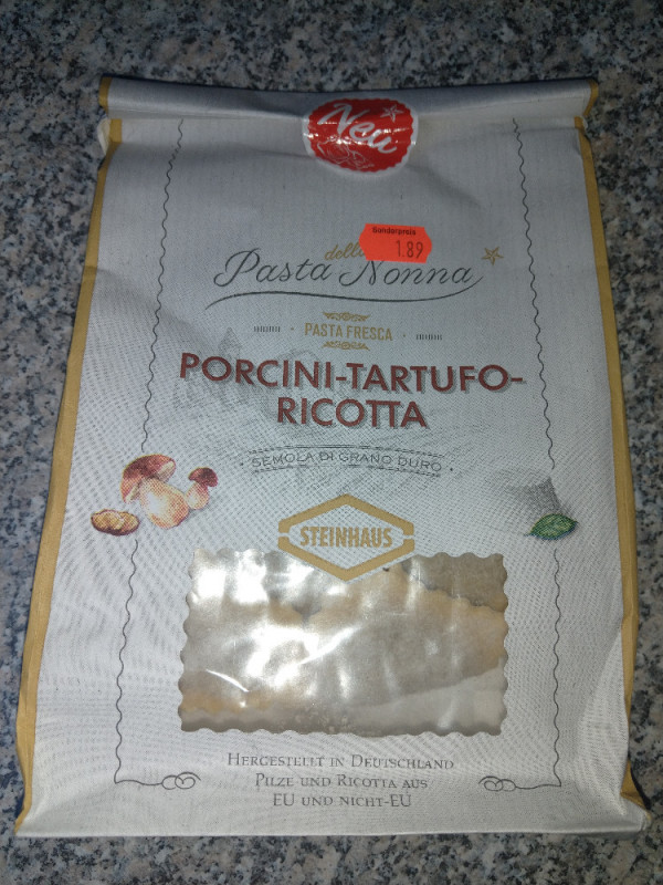 Della Pasta Nonna, Poricini-Tartufo-Ricotta von knightsaber | Hochgeladen von: knightsaber