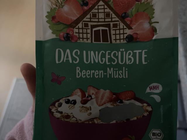 Hochgeladen von: cestmoijola