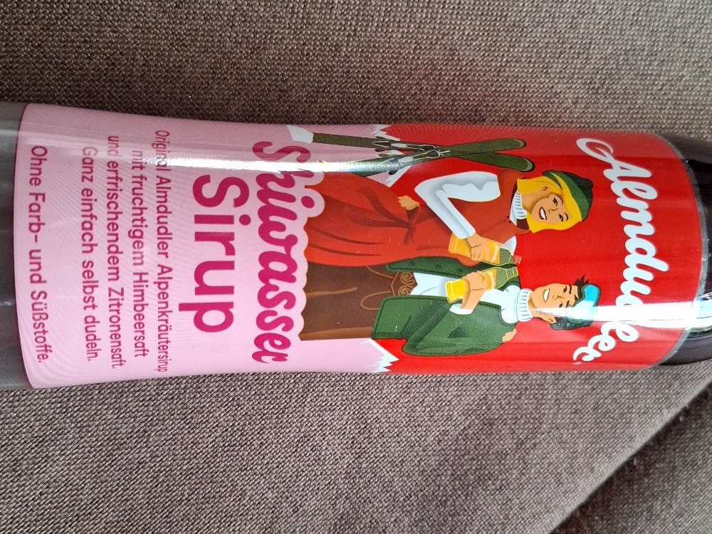 Almdudler Skiwasser Sirup, Mit Himbeer- und Zitronensaft von Cla | Hochgeladen von: ClaudiaKoll Almdudler Skiwasser Sirup, Mit Himbeer- und Zitronensaft von Cla | Hochgeladen von: ClaudiaKoll