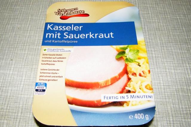 Kasseler mit Sauerkraut, und Kartoffelpüree | Hochgeladen von: Samson1964