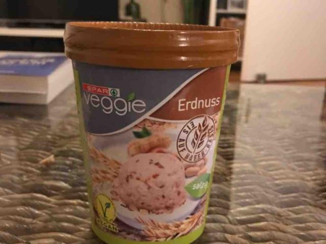 Erdnuss Eiscreme, vegan, salzig by TZ2 | Uploaded by: TZ2