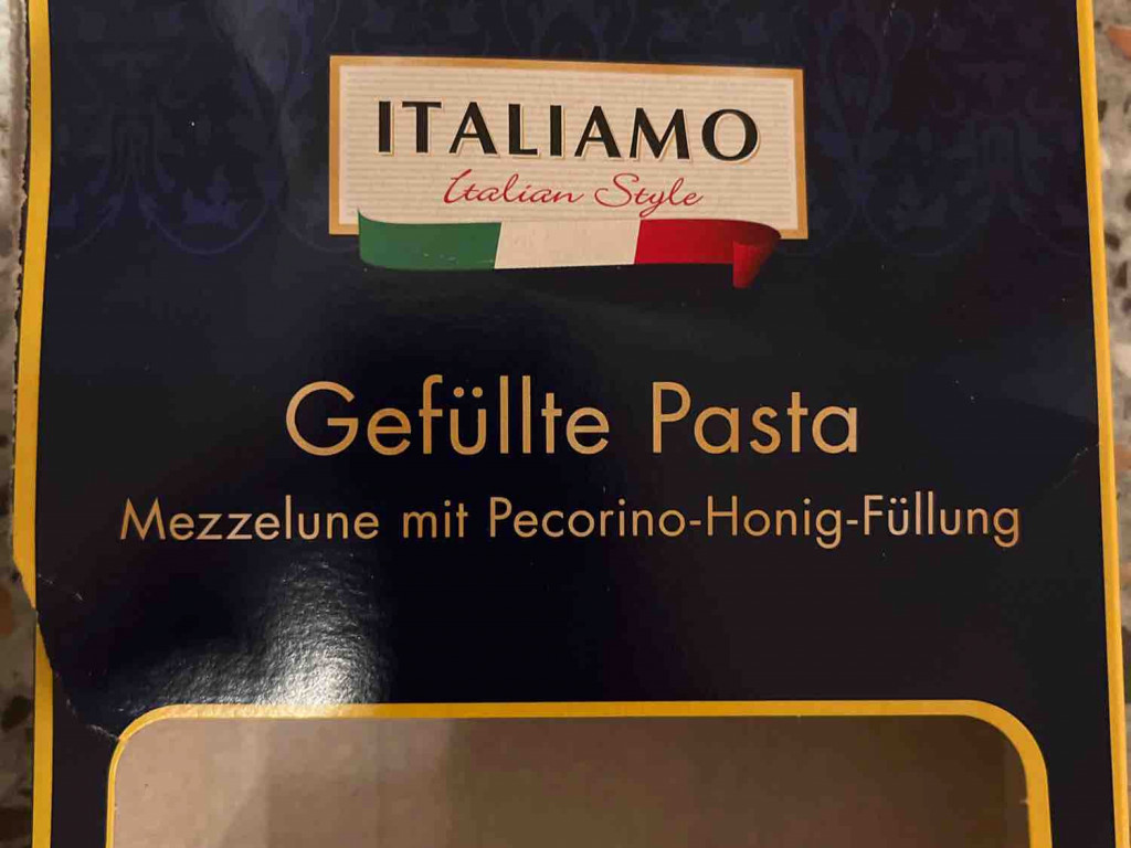 Gefüllte Pasta, Mezzelune mit Pecorino-Honig-Füllung von HappyTr | Hochgeladen von: HappyTree22