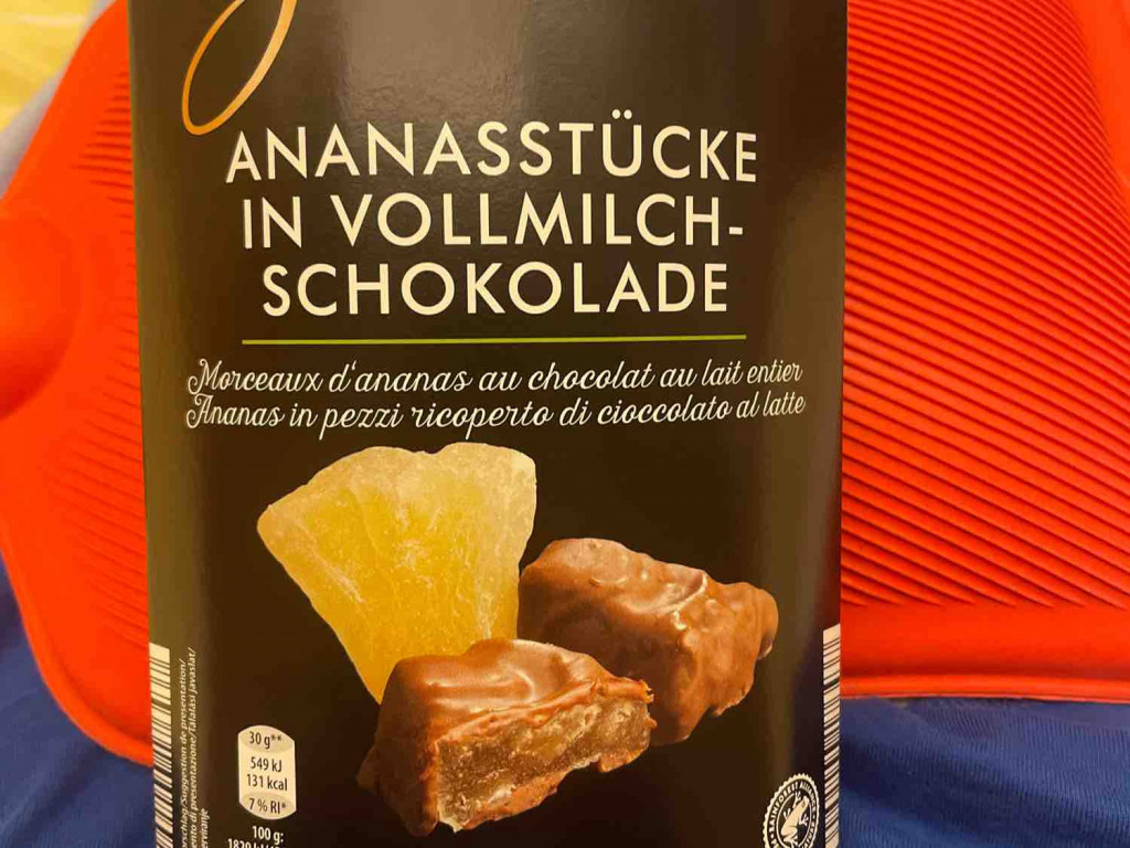 Ananasstücke in Vollmilch Schokolade von Lorena1234 | Hochgeladen von: Lorena1234