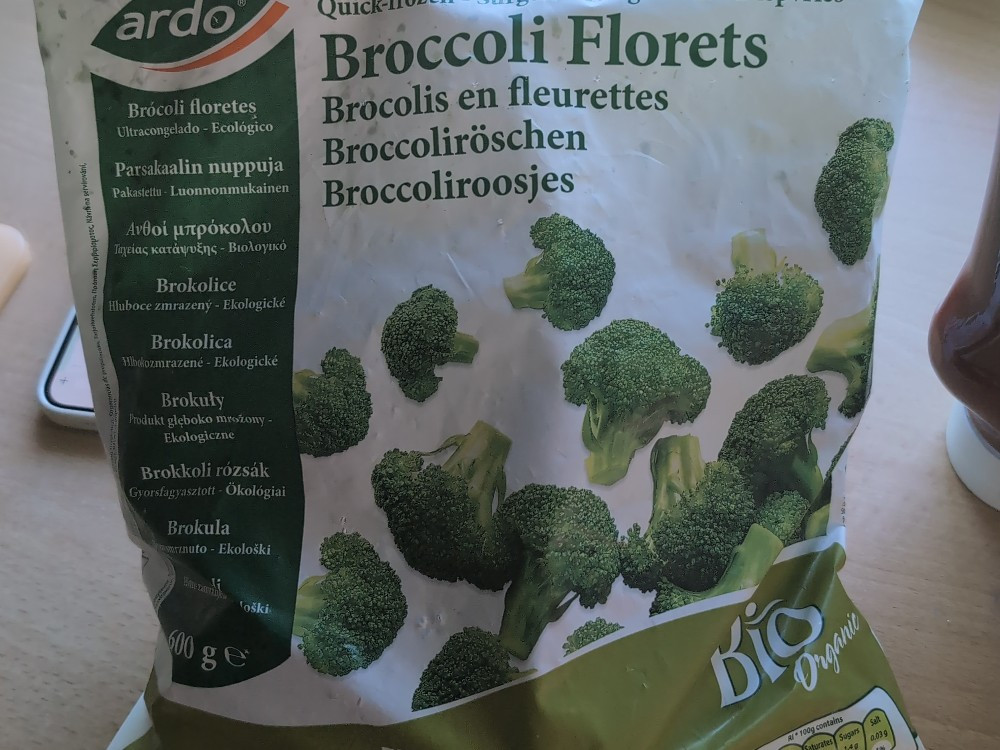 Broccoli florets, bio von nik224 | Hochgeladen von: nik224 Broccoli florets, bio von nik224 | Hochgeladen von: nik224