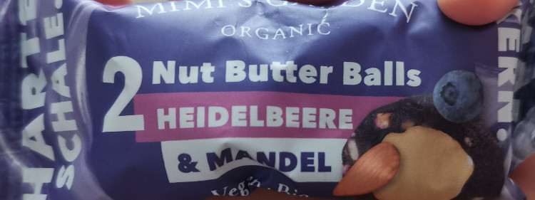 Nut Butter Balls Heidelbeere & Mandel von haney | Hochgeladen von: haney