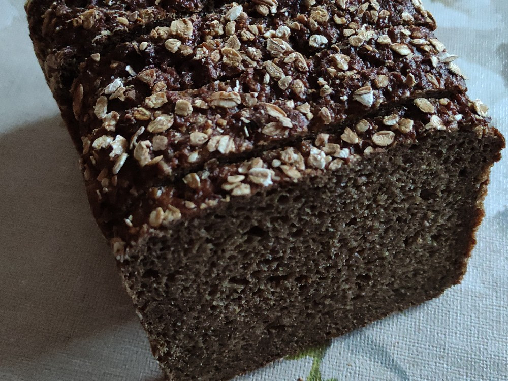 Vollkornbrot, 50%Roggenvollkorn/schrot von Mggyleinchen | Hochgeladen von: Mggyleinchen Vollkornbrot, 50%Roggenvollkorn/schrot von Mggyleinchen | Hochgeladen von: Mggyleinchen
