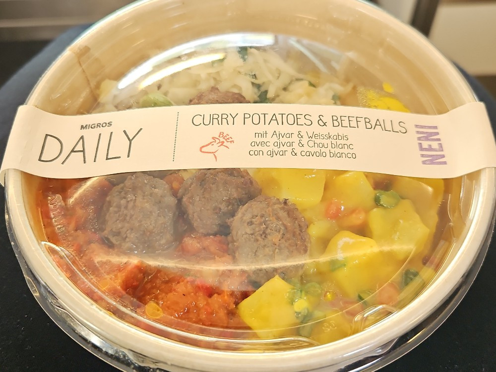 Curry Potatoes & Beefballs von Lukas Pflanzl | Hochgeladen von: Lukas Pflanzl Curry Potatoes & Beefballs von Lukas Pflanzl | Hochgeladen von: Lukas Pflanzl